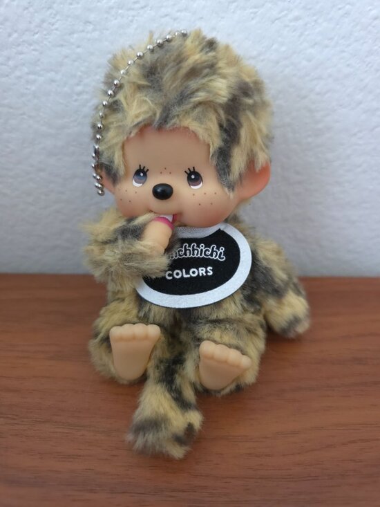 Monchhichi Other - NWOT Sekiguchi Monchhichi COLORS Mini Plush Keychain Leopard Print Outfit RARE